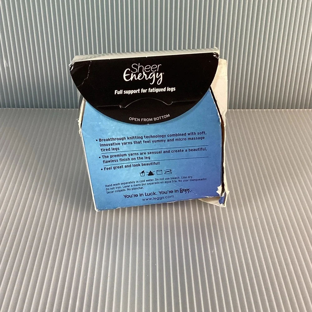L’eggs Sheer Energy 360 Degree Medium Support Leg Jet Black Size Q Pantyhose